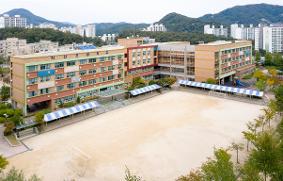 차산초등학교 전경