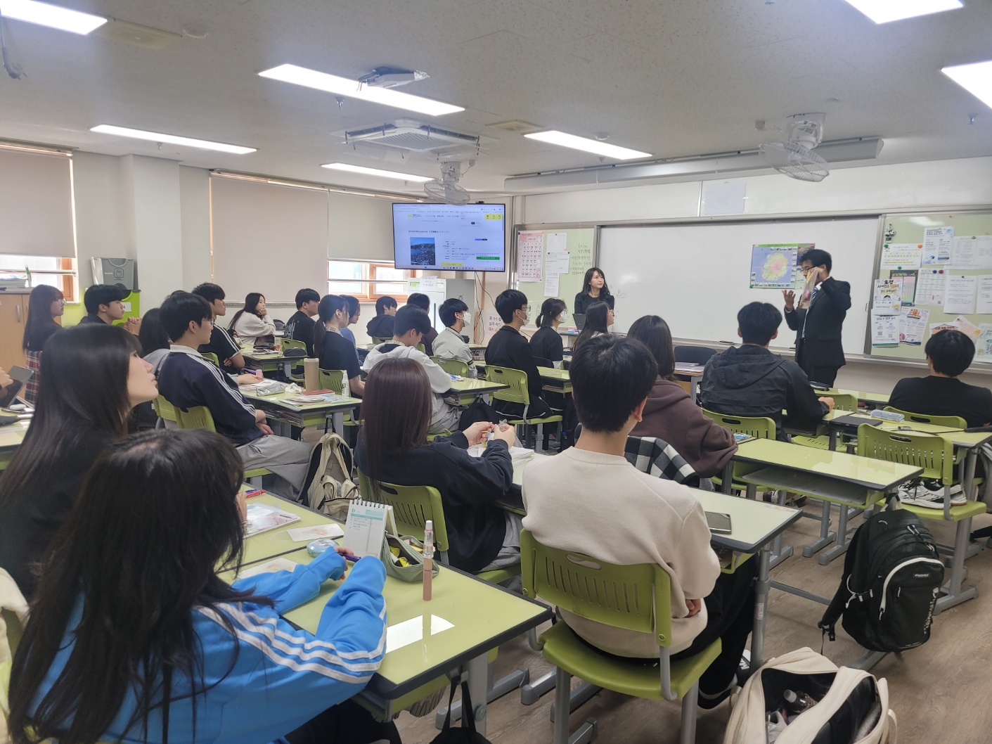 [보도자료10/1]호평고, 일본 도쿄도립 미야케고와 국제교류협약, 환경으로 이어진 두 학교의 인연_003 사진